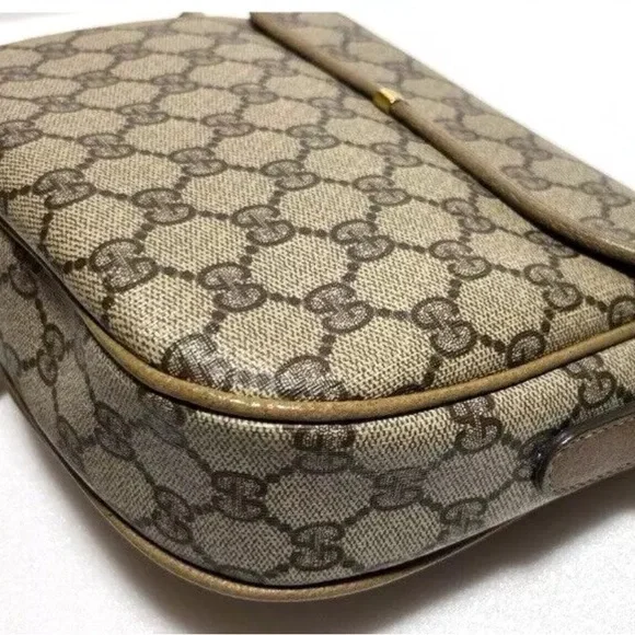 Authentic Gucci Shoulder /Crossbody Bag. - Picture 7 of 17